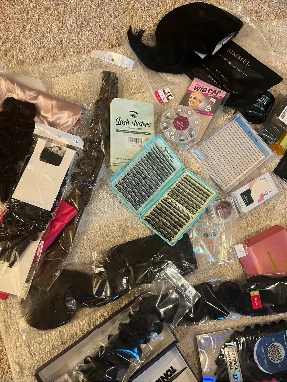 NWT Huge Assorted Human Hair Extensions & Wigs & Lashes both Human and Synthetic - Picture 10 of 15